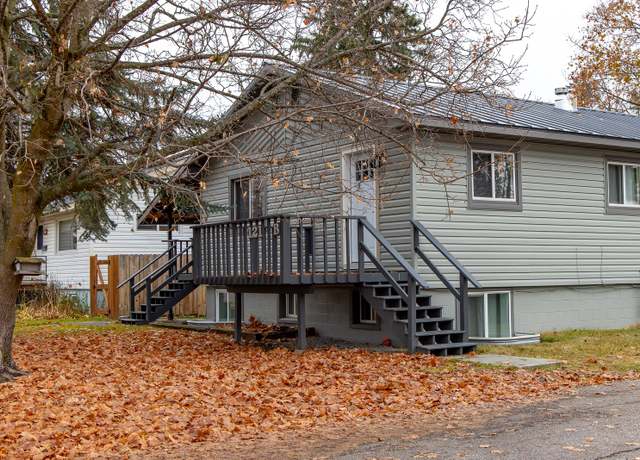 Property at 121 Mill Ave, Whitefish, MT 59937, 3 baths