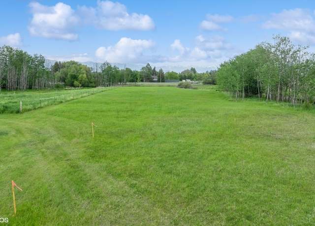Property at 803 Two Mile Dr, Kalispell, MT 59901