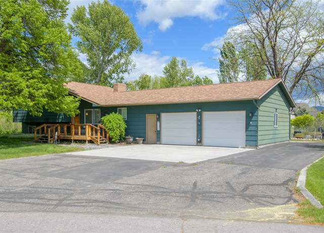 Property at 1400 Topaz Dr, Missoula, MT 59808, 4 beds, 2.5 baths