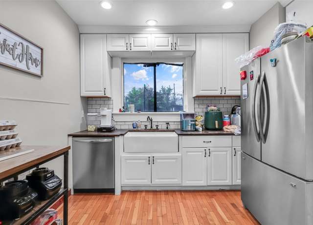 Property at 910 2nd Ave S, Great Falls, MT 59405, 3 beds, 2 baths
