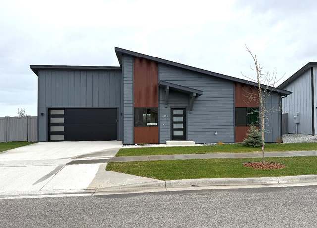 Property at 3433 Goldenrod Ln, Kalispell, MT 59901, 2 beds, 1 bath