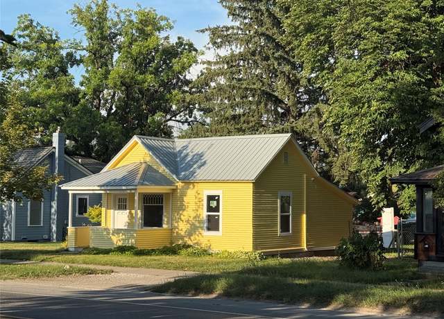 Property at 560 Spokane Ave, Whitefish, MT 59937, 2 beds, 1 bath
