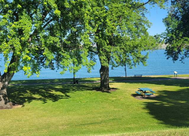 Property at 1 Kootenai Ave #10, Polson, MT 59860, 1 bed, 1 bath