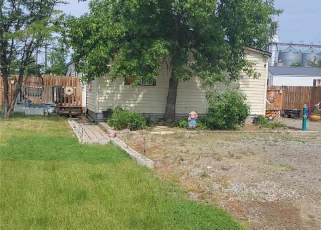 Property at 206 S Minnesota St, Conrad, MT 59425, 3 beds, 2 baths