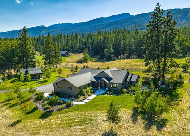 Property at 786 Saddleback Dr, Florence, MT 59833, 4 beds, 3 baths