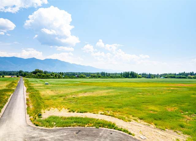 Property at 124 Glacier Flats Rd, Kalispell, MT 59901