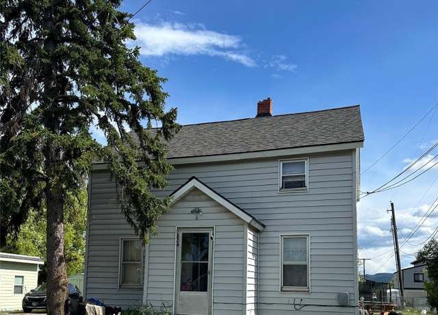 Property at 824 8th St W, Kalispell, MT 59901, 2 beds, 2 baths