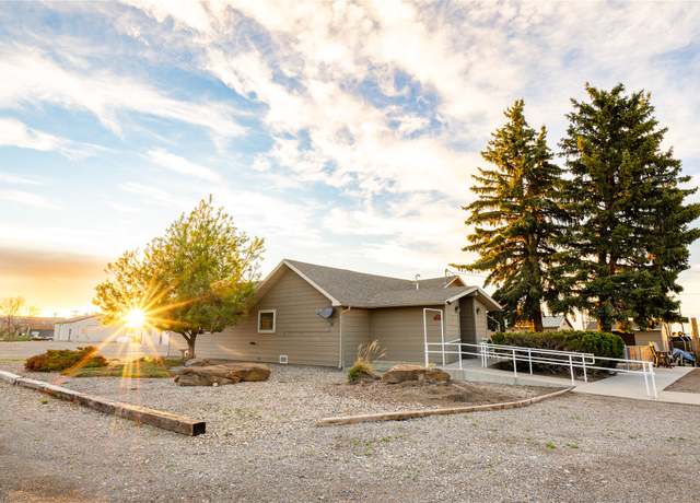 Property at 805 Teton Ave, Valier, MT 59486, 1 bed, 2 baths