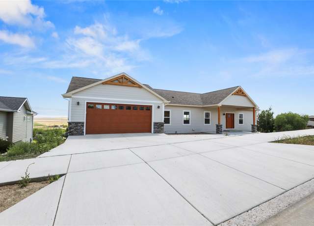 Property at 1909 Whispering Ridge Dr, Great Falls, MT 59405, 3 beds, 2.5 baths