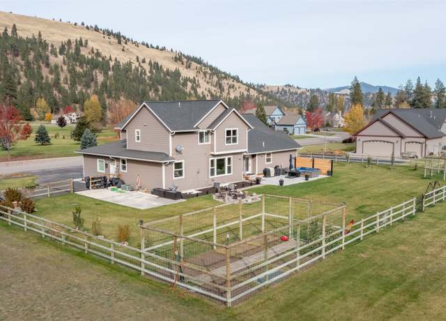 Property at 10636 Nez Perce Loop, Lolo, MT 59847, 7 beds, 4 baths