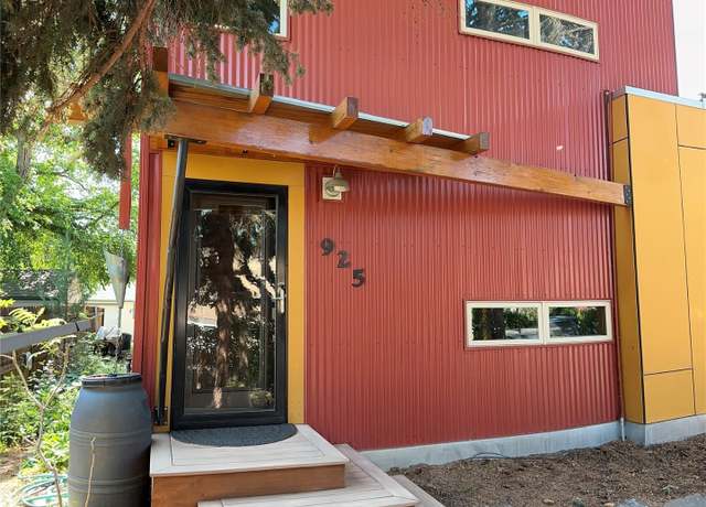 Property at 925 Jackson St, Helena, MT 59601, 3 beds, 2 baths
