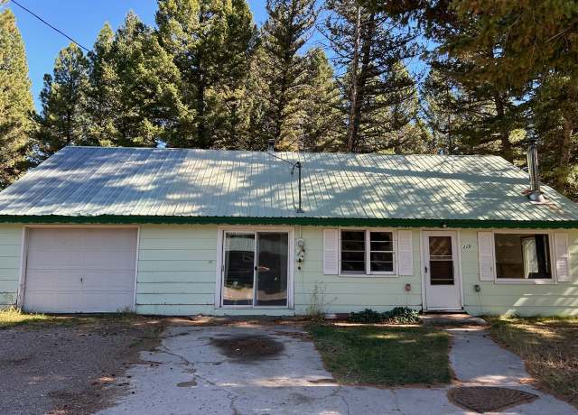 Property at 223 7th Ave, Lincoln, MT 59639, 3 beds, 2 baths