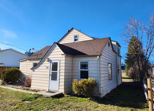 Property at 224 Marcus St, Hamilton, MT 59840, 3 beds, 2.5 baths