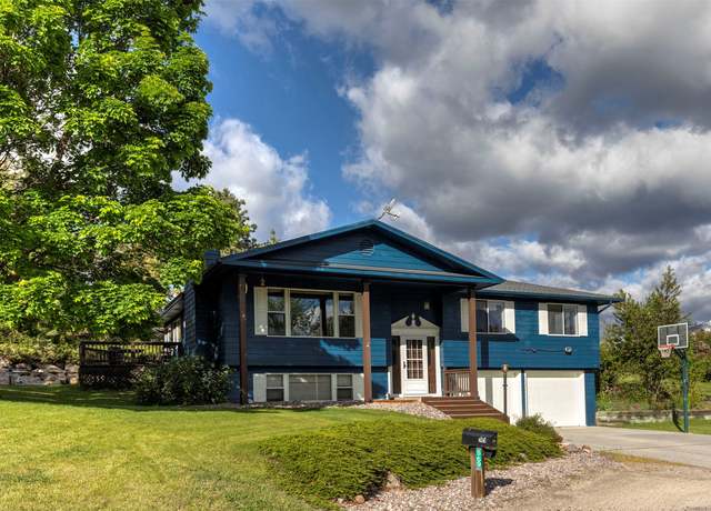 Property at 569 Fairway Dr, Hamilton, MT 59840, 3 beds, 3 baths