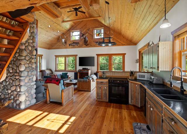 Property at 670 Gus Creek Rd, Yaak, MT 59935, 3 beds, 2.5 baths