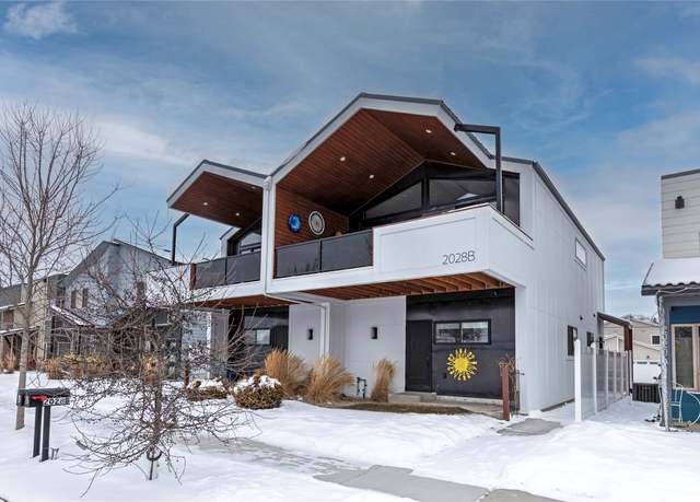 Property at 2028 B Burlington Ave, Missoula, MT 59801, 3 beds, 2.5 baths