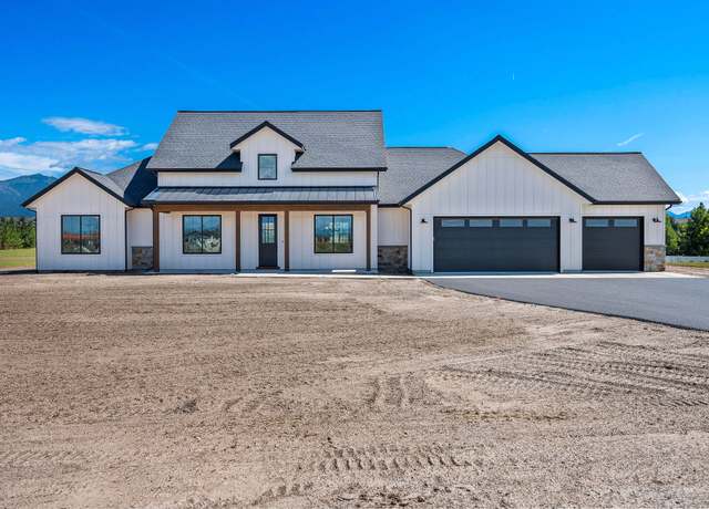 Property at 25 S Scarface Peak Ct, Kalispell, MT 59901, 4 beds, 3.5 baths