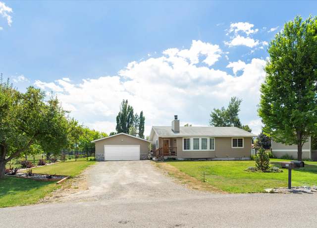 Property at 1763 Stag Ln, Kalispell, MT 59901, 3 beds, 1 bath