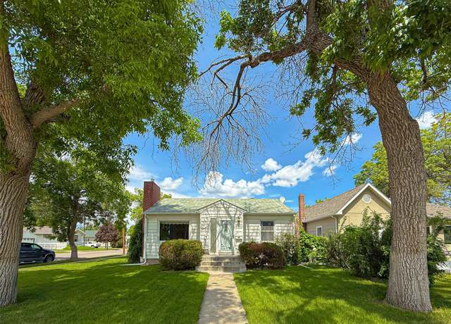 Property at 2201 6th Ave N, Great Falls, MT 59401, 4 beds, 2 baths