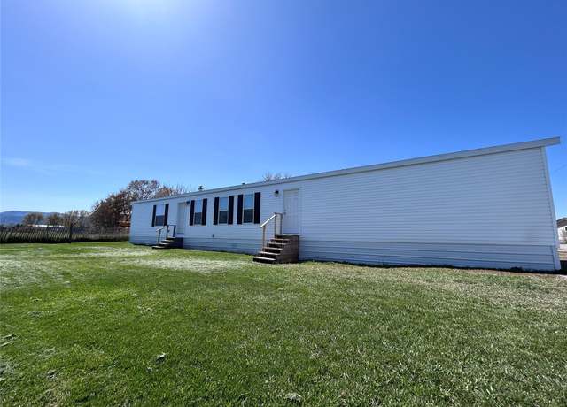Property at 1340 Willow Glen Dr, Kalispell, MT 59901, 3 beds, 2 baths