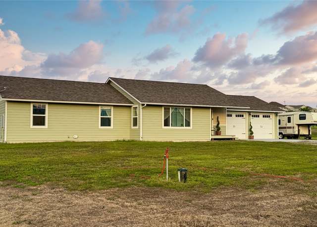 Property at 668 Winding Creek Trl, Corvallis, MT 59828, 4 beds, 2 baths