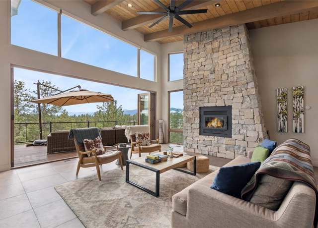Property at 280 Cowgirl Cv, Eureka, MT 59917, 5 beds, 3.5 baths