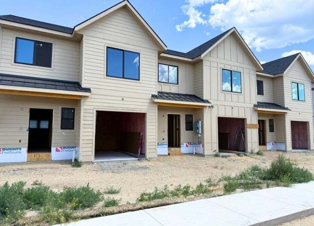 Property at 2750 Riata Rd, Missoula, MT 59808, 3 beds, 2.5 baths