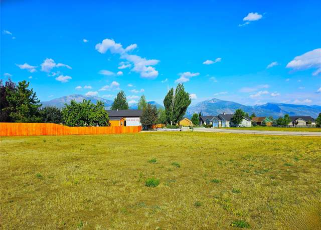 Property at 635 Md Cir, Hamilton, MT 59840