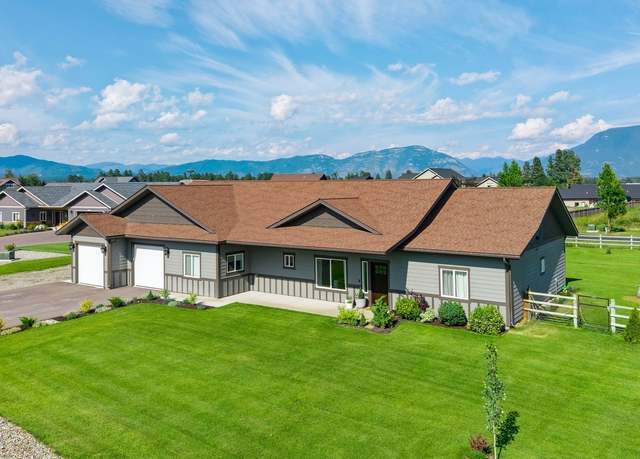Property at 123 Country View Trl, Columbia Falls, MT 59912, 4 beds, 2.5 baths