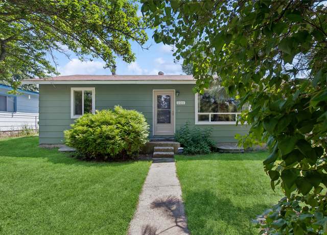 Property at 221 2nd Ave W, Columbia Falls, MT 59912, 4 beds, 2 baths