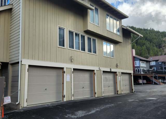 Property at 443 S Park Ave, Helena, MT 59601, 1 bed, 1 bath