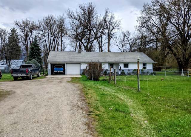 Property at 1003 4th Ave, Plains, MT 59859, 3 beds, 2 baths