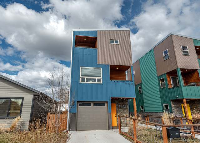 Property at 620 Phillips St, Missoula, MT 59802, 3 beds, 2.5 baths