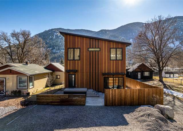 Property at 547 Speedway Ave, Missoula, MT 59802, 3 beds, 2.5 baths