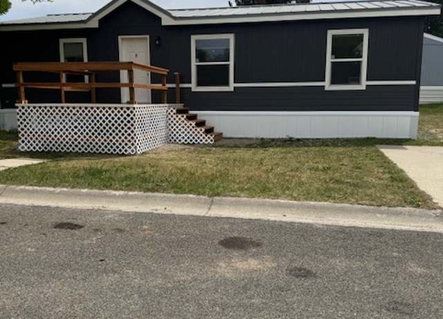 Property at 1745 Walnut St, Helena, MT 59601, 3 beds, 2 baths