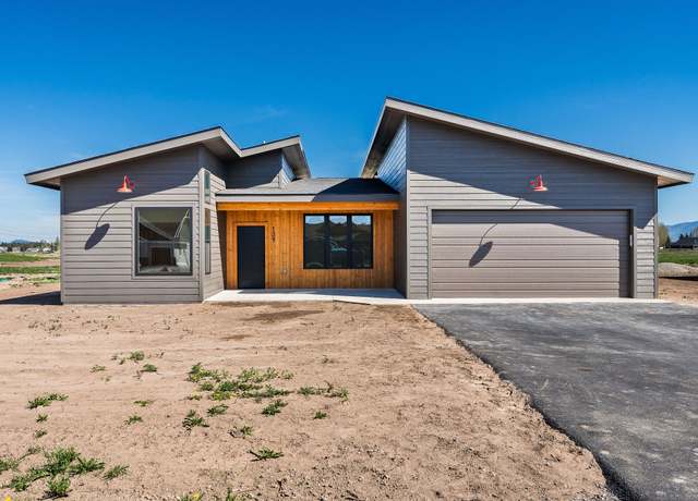 Property at 139 Shadow Mountain Trl, Kalispell, MT 59901, 3 beds, 3 baths