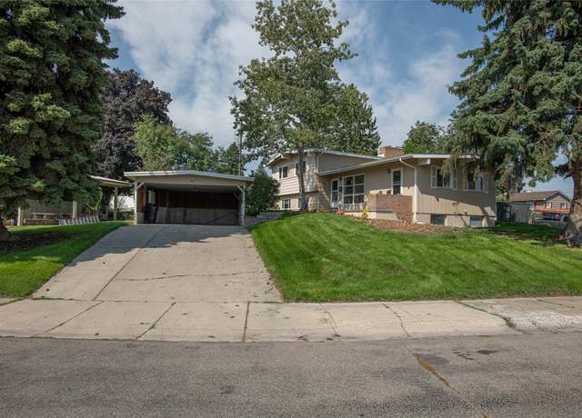 Property at 105 Sherwood Ln, Kalispell, MT 59901, 4 beds, 2 baths