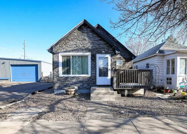 Property at 909 4th Ave S, Great Falls, MT 59405, 2 beds, 1 bath