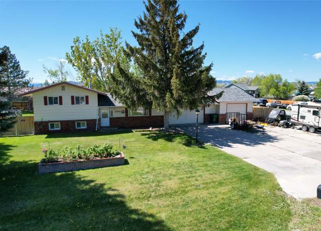 Property at 1021 Vallejo Rd, Helena, MT 59602, 3 beds, 1.5 baths