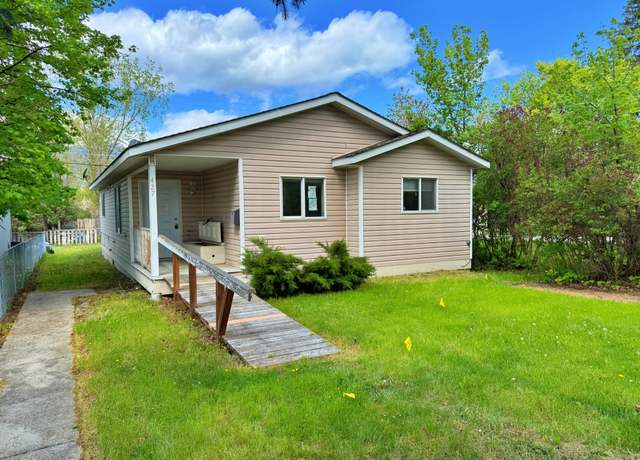 Property at 427 Pine St, Stevensville, MT 59870, 3 beds, 2 baths