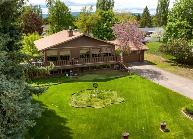 Property at 84 Stafford St, Kalispell, MT 59901, 4 beds, 2 baths