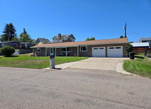 Property at 76 Grandview Dr, Kalispell, MT 59901, 3 beds, 2 baths