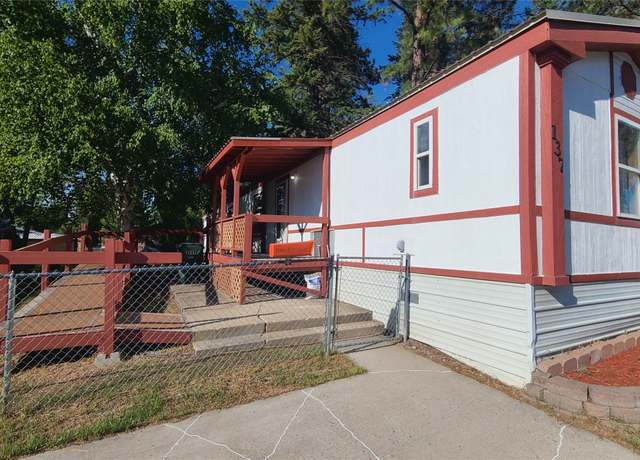 Property at 137 Ridgewood Dr, Kalispell, MT 59901, 3 beds, 2 baths
