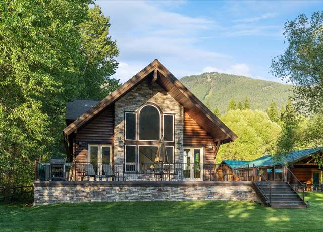 Property at 19767 Bull Lake Rd, Troy, MT 59935, 3 beds, 3 baths