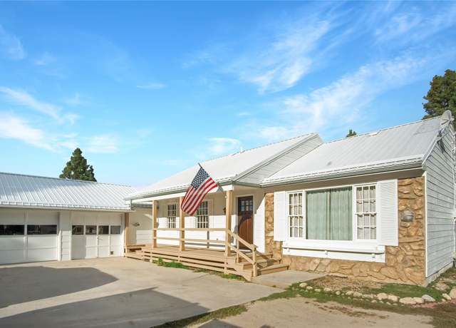 Property at 330 Bowman Rd, Hamilton, MT 59840, 3 beds, 2 baths