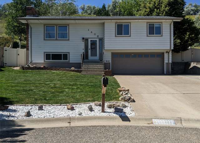 Property at 1406 3rd West Hill Dr, Great Falls, MT 59404, 4 beds, 2 baths