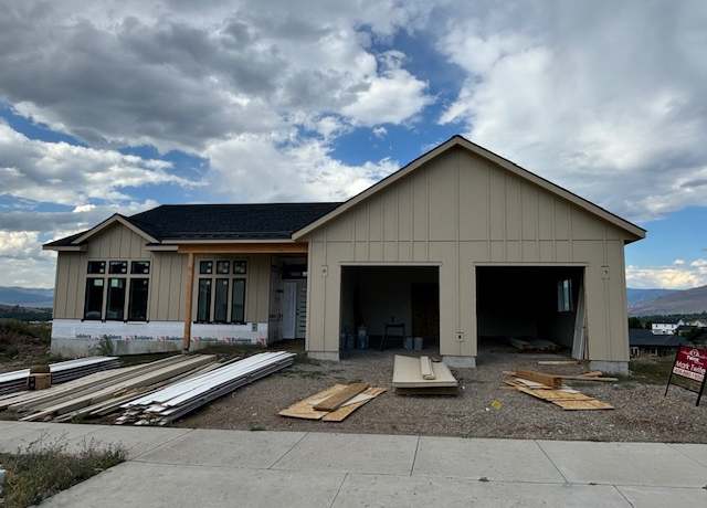 Property at 4434 Harrison Scott Dr, Missoula, MT 59803, 5 beds, 3.5 baths