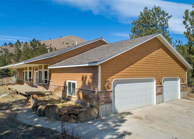 Property at 7 Action Ct, Jefferson City, MT 59638, 5 beds, 4 baths