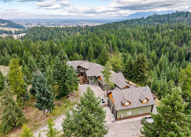 Property at 319 Shelter Valley Dr, Kalispell, MT 59901, 4 beds, 3 baths
