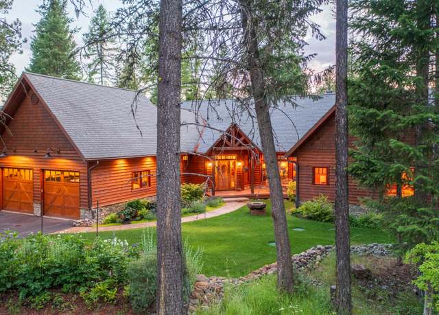 Property at 2506 E Lakeshore Dr, Whitefish, MT 59937, 3 beds, 2.5 baths